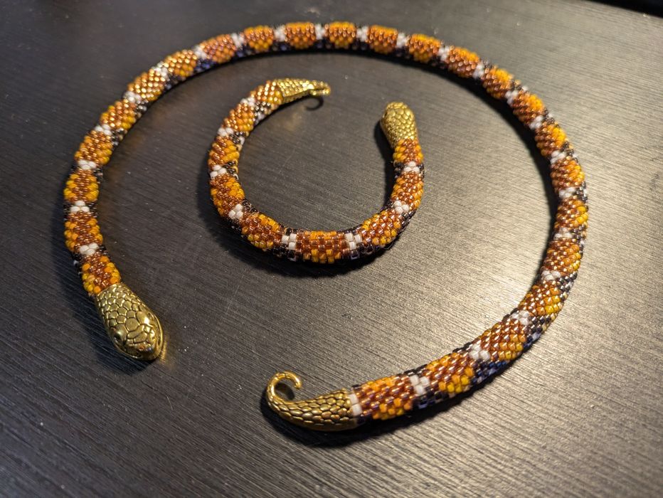 Conjunto de colar e colar, trabalho manual