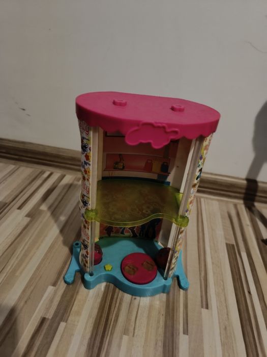 Scena dyskoteka dla lalek lol suprise