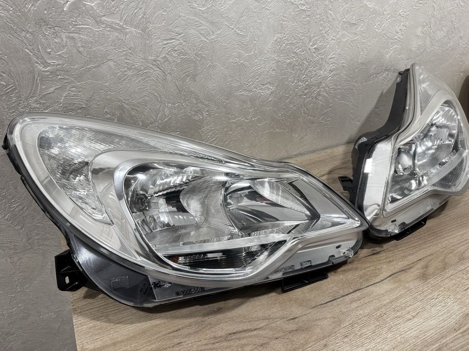 Фари Opel Corsa D/2010-2014/Опель Корса Д (Рестайлінг)
