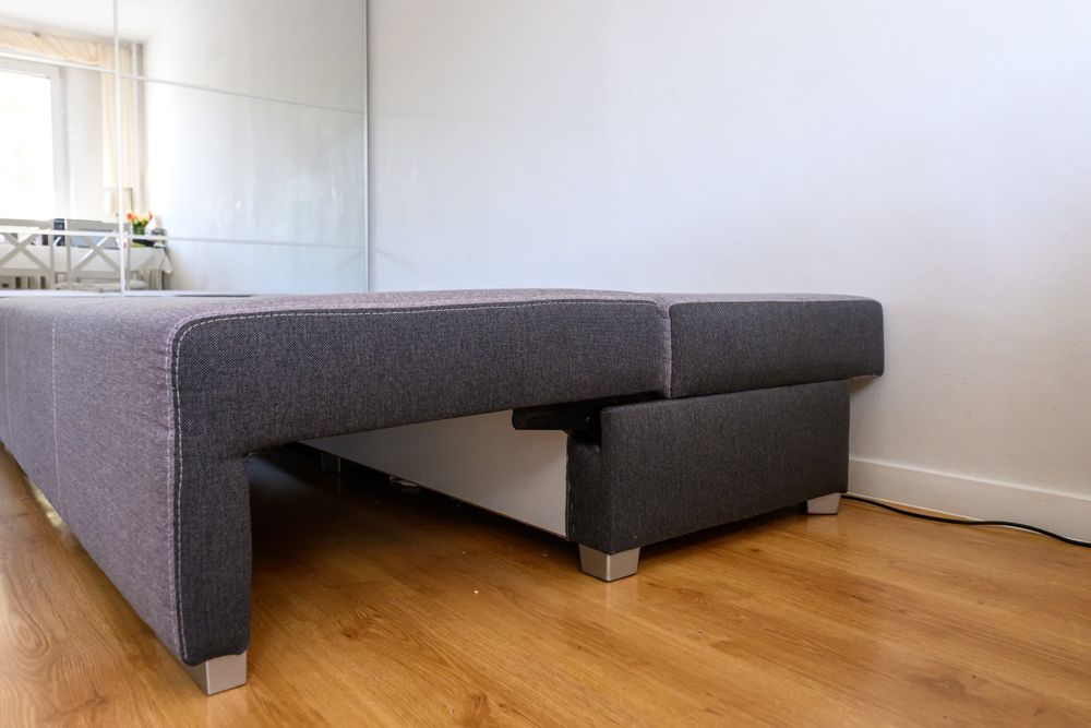 Sofa rozkładana w bardzo dobrym stanie