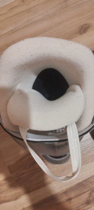 Buty narciarskie damskie/dziecięce  rozmiar 24,5 Rossignol