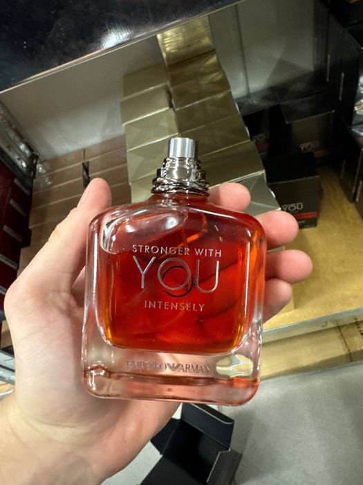 Perfumy Emporio Armani Stronger With You Intensely. Posiadam paragon |