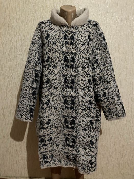 Речі та взуття на різні розміри