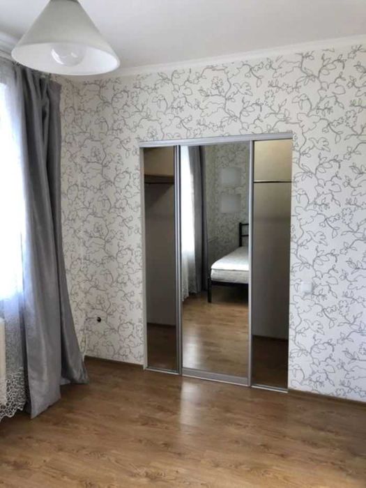 Оренда двокімнатної квартири , Січеславска набережна,8