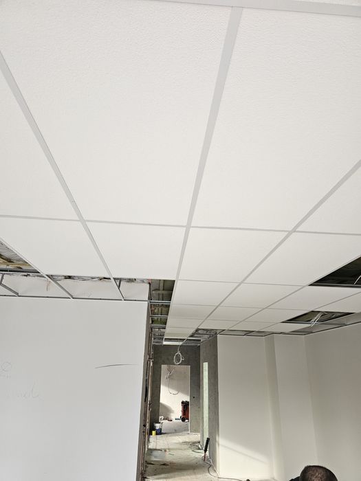 Amstrong sufity podwieszane