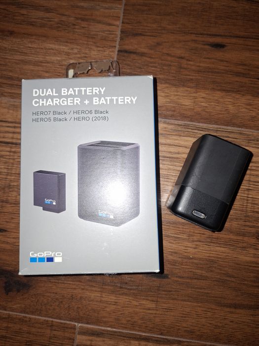 Dual charge go pro HERO 6,7,8