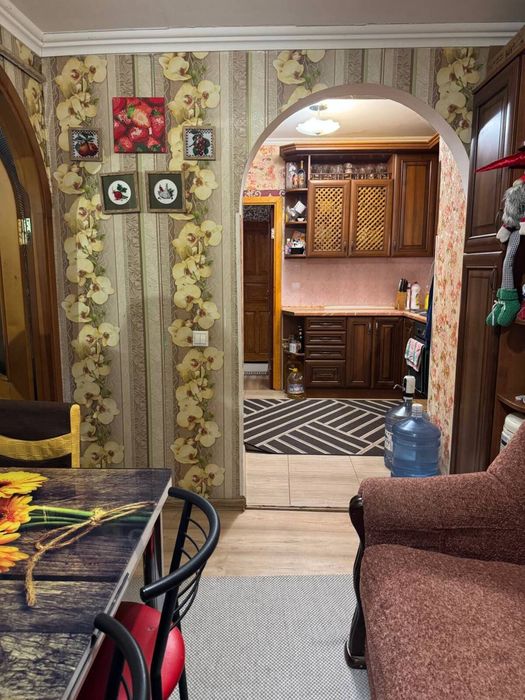 Затишна 3к готова до проживання. Мінімальне оформлення 40859