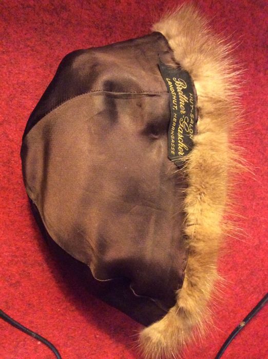 Czapka futrzana i szalik z norek