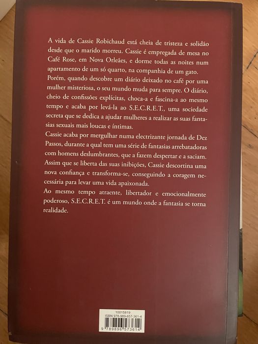 Livros 2 mao como novos