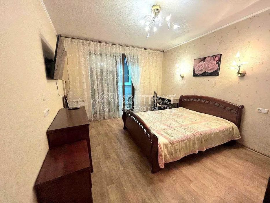 Продаж 3к кв біля метро Перемога,Олексіївка