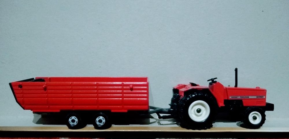 Siku Super Series 2227 Massey-Ferguson 3080 Traktor i Przyczepa