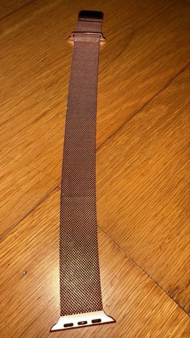 Bracelete malha metálica rosa c/ fecho magnético