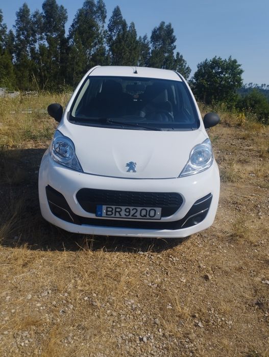 Peugeot 107 1.0 gasolina