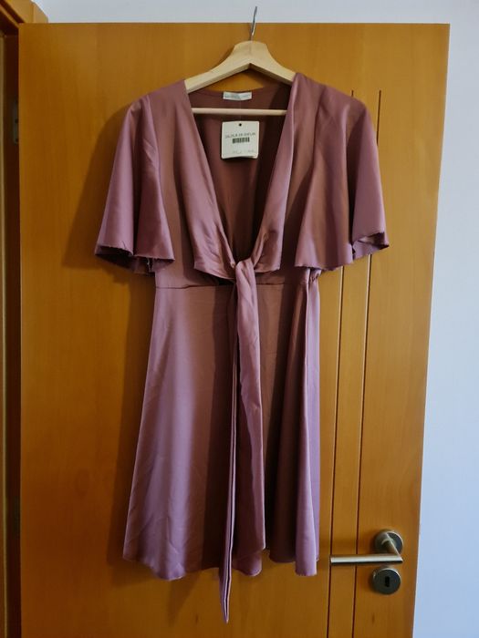 Vestidos de cerimónia ( vários)