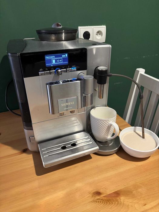 Ekspres Siemens EQ.7 Plus Z-Series (TZ87500 / Z58 21 06)