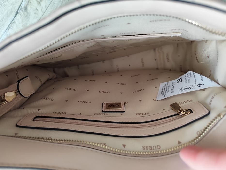 Torebka torba na ramię guess Giully