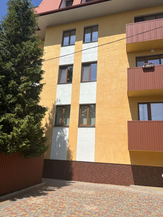 Продам 2-х кімнатну квартиру р-н. Ботанічного саду.