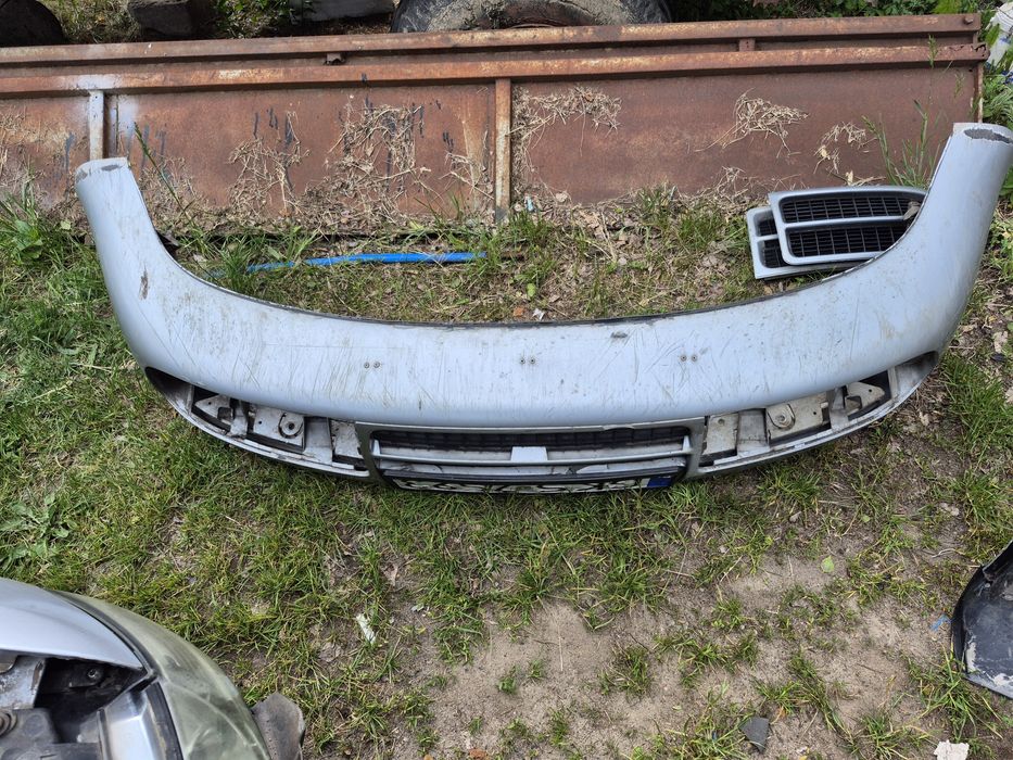 Audi s4 zderzak przedni