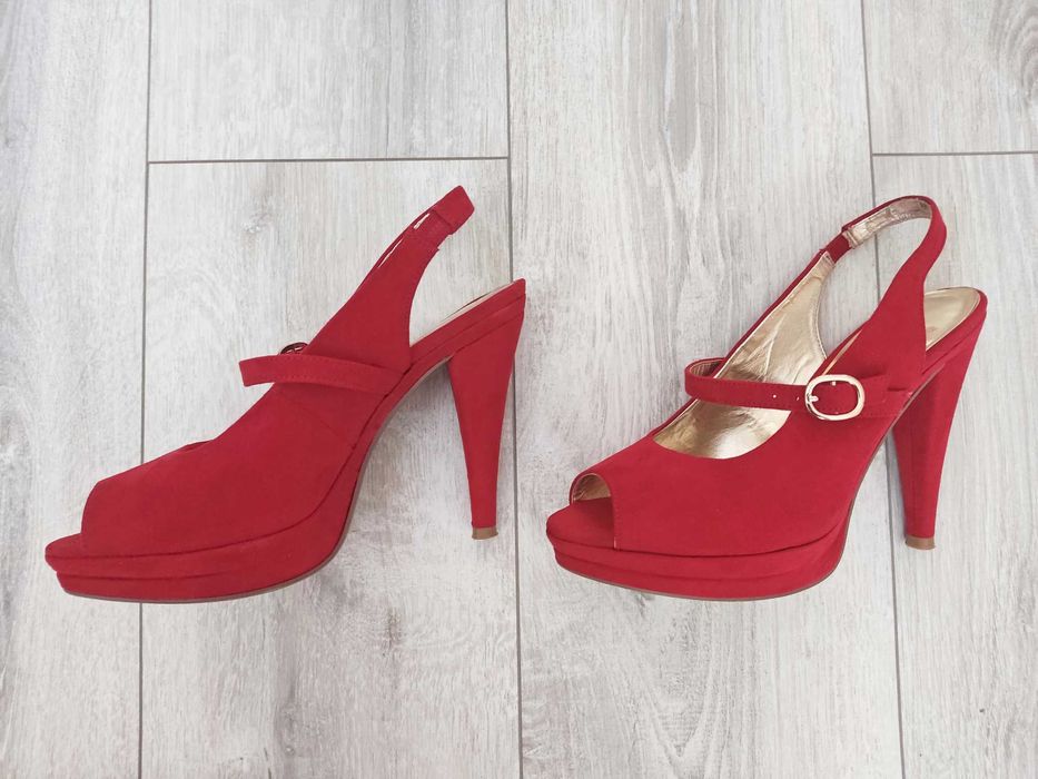 Buty damskie szpilki Catwalk - czerwone