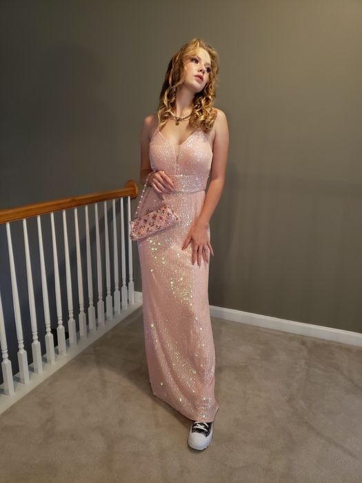 Платье вечернее (праздничное)