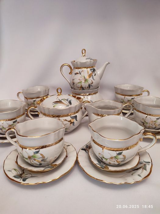 Чайный сервиз "Золотое яблоко" Полонное. "Лилия" Коростень. СССР ретро