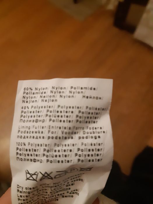 Czarna sukienka bez ramiączek Vero Moda