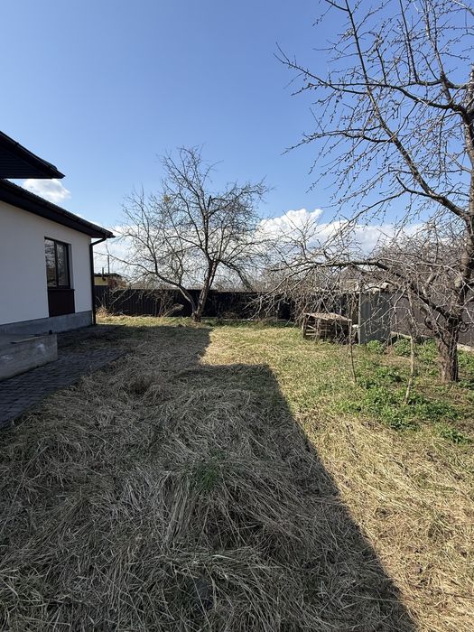 Продаж стильного будинку 100 м² у Бучі.