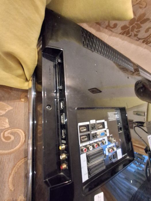 Продам телевізор самсунг