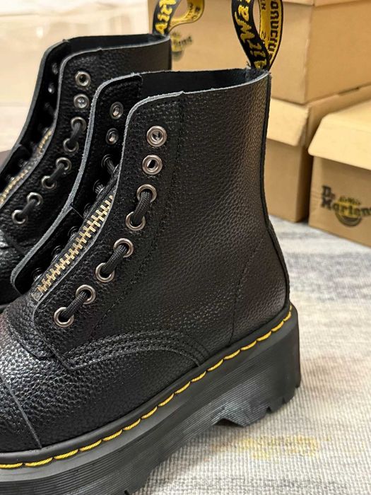 Sprzedam buty dr.Martens rozm 38