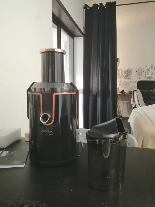 Liquidificador de frutas e vegetais Cecotec 1300 W