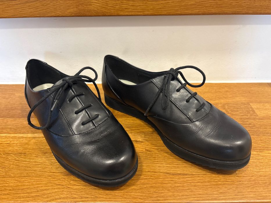 Buty skórzane Clarks 5 1/2