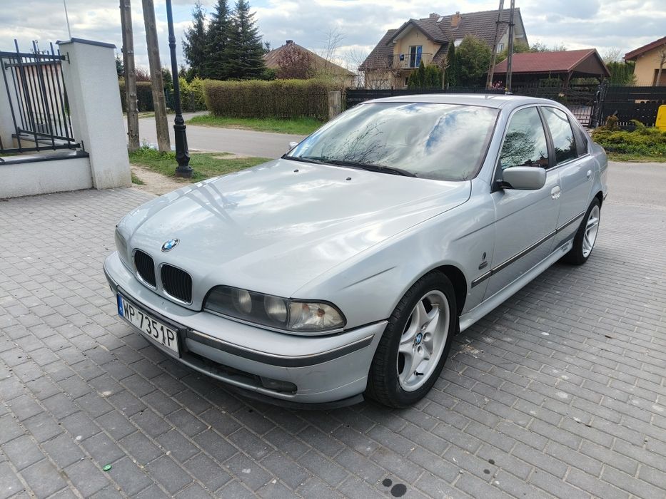 BMW 5 E39 1997r 2.0 R6 Stan BDB