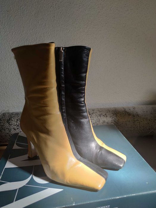 Botas em Pele dois tons