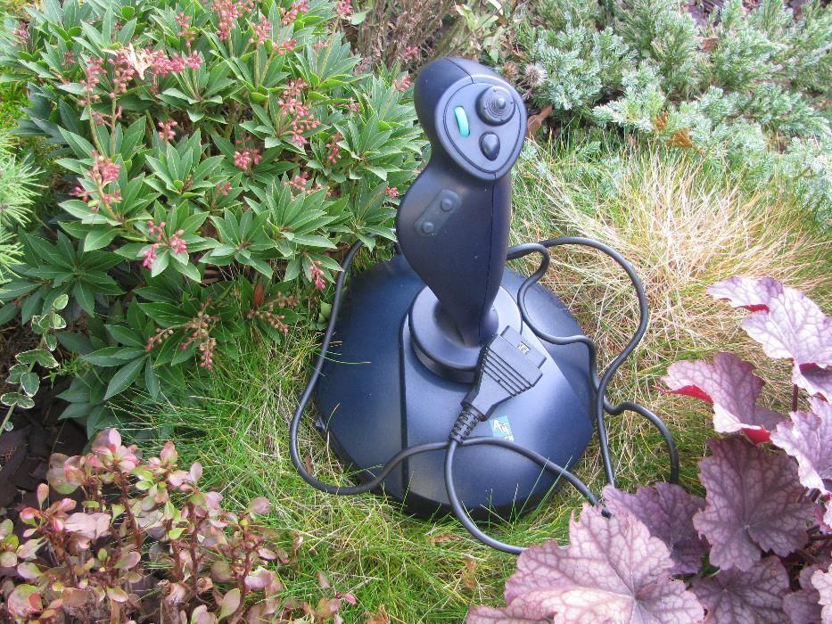 25Joystick A4Tech SCROLL FIRE SF-5