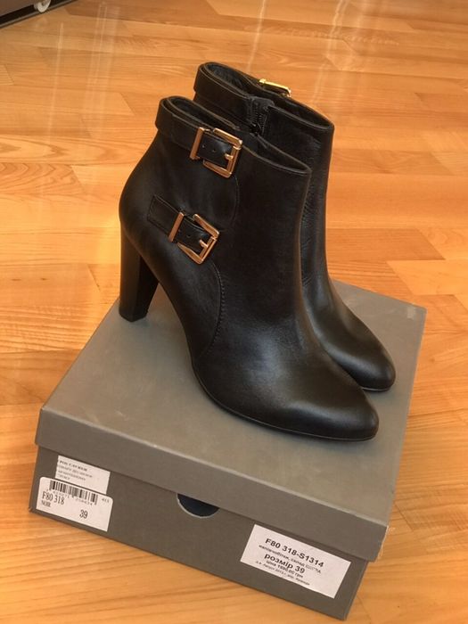 Осенние ботинки Minelli