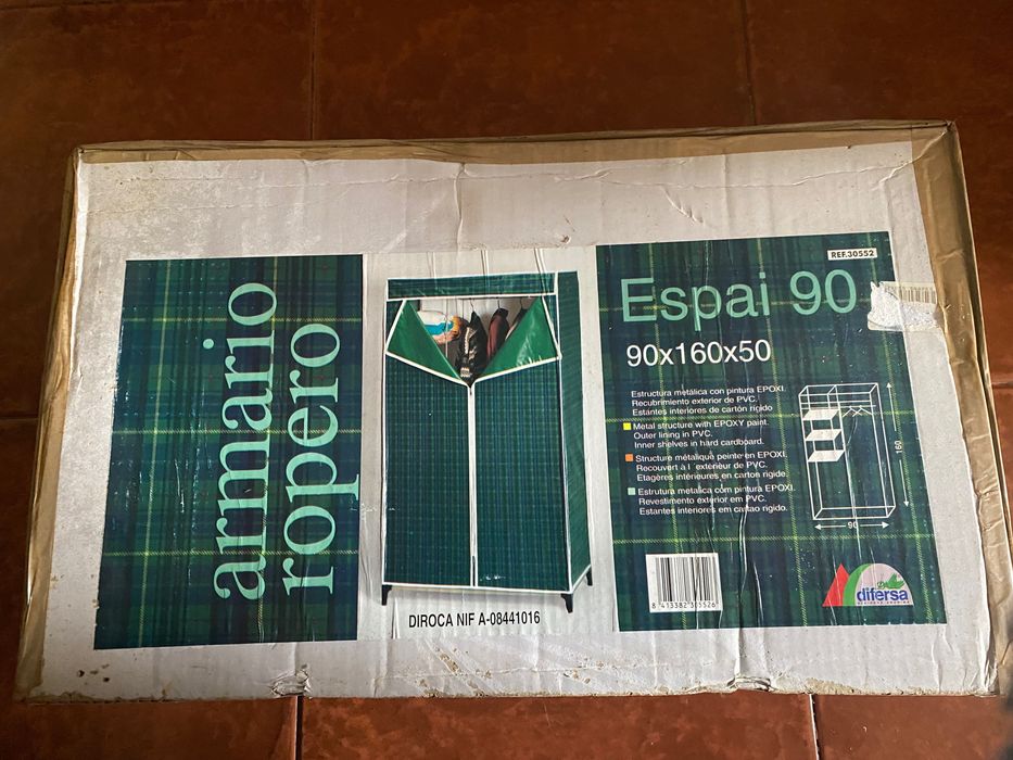 Roupeiro arrumação