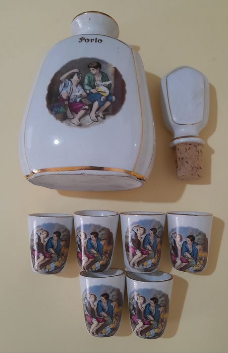 Vinho do Porto ,Conjunto Garrafa e Copos