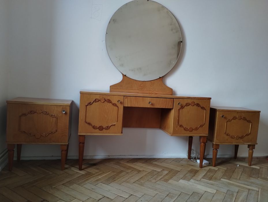 Komplet mebli do sypialni