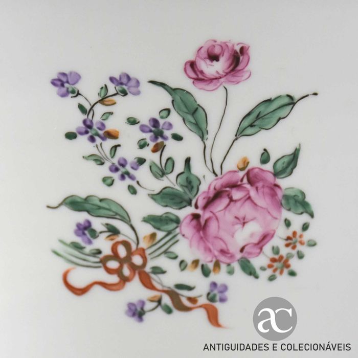 Par de potes com tampa porcelana Vidal Arte, Pintados à mão