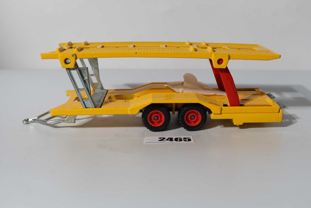 Модель колесного погрузчика Siku Liebherr L 580