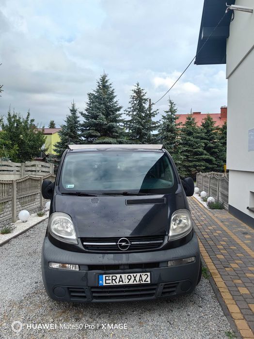 Opel Vivaro 2,5 DTI 2005