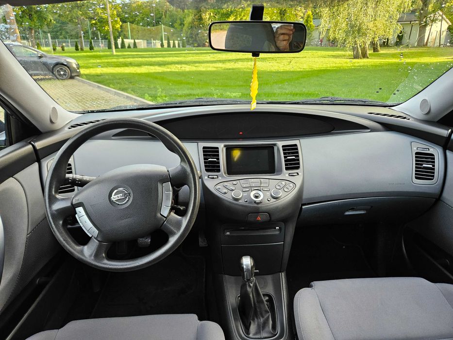 Nissan Primera P 12 1.8 benzyna.