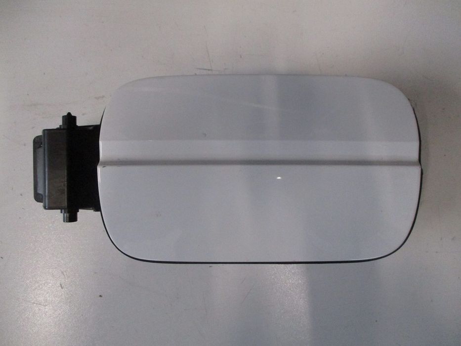 KLAPKA WLEWU PALIWA AUDI A4 8W 8W9 17R