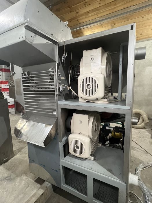 Волчок дробилка блокорезка мороженого мяса Kilia TP 200