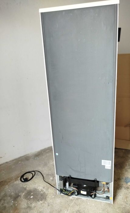 Frigorífico Combinado BECKEN 260 A+ ( 246 L - Branco)