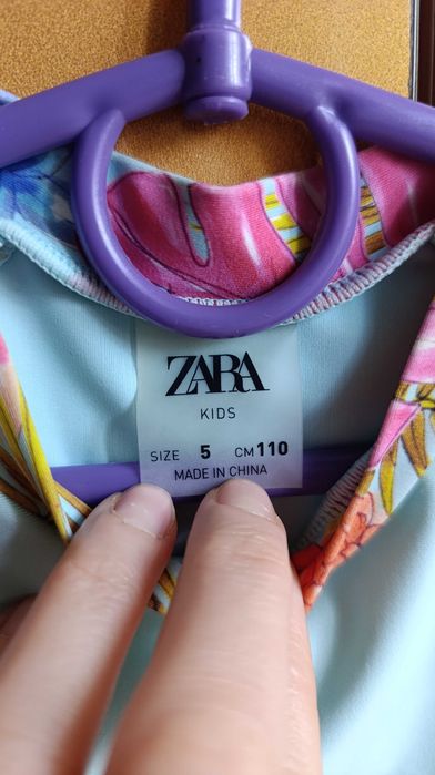 Дитяча сонцезахисна футболка УФ захист Zara  5 років (110).