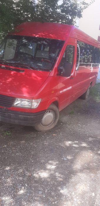 Мерседес спринтер