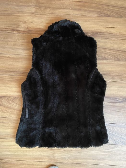 Kamizelka bezrękawnik czarna futerko
