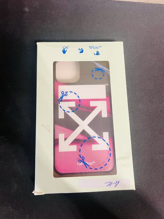 Новий чохол для iPhone 11Pro “Off White”