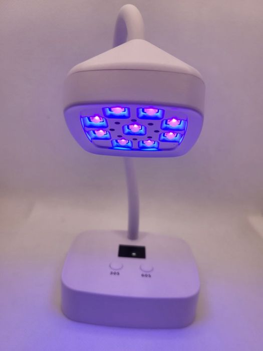 LED лампа для манікюру